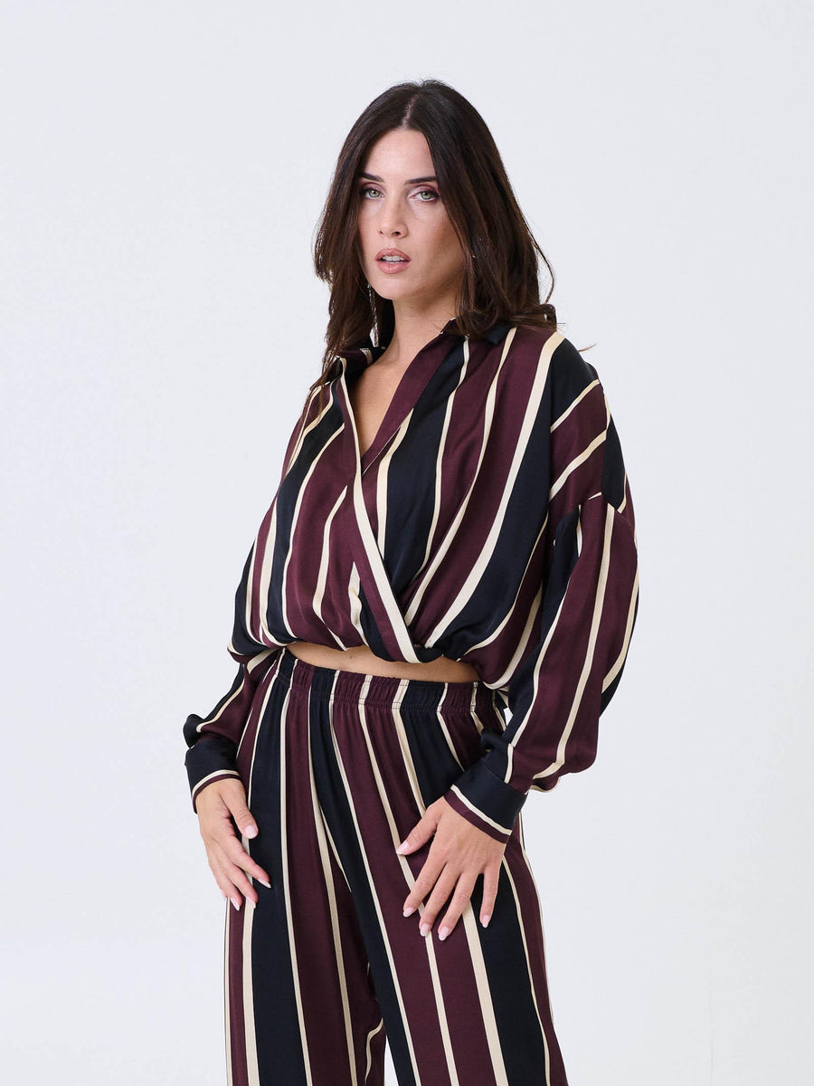 Camicia cropped Imperial prugna e nero a righe con collo a punta CNF1KFA BORGOGNA Imperial 