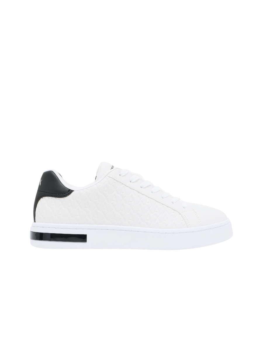 Sneakers Armani Exchange bianche con logo in rilievo all over XM000140 M0028 Armani Exchange 