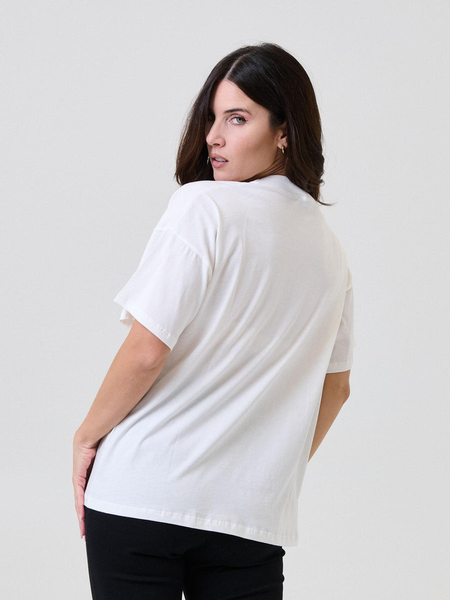 T-Shirt over Vicolo bianca con stampa modella in posa bianco/nero RF0417 UNI Vicolo 