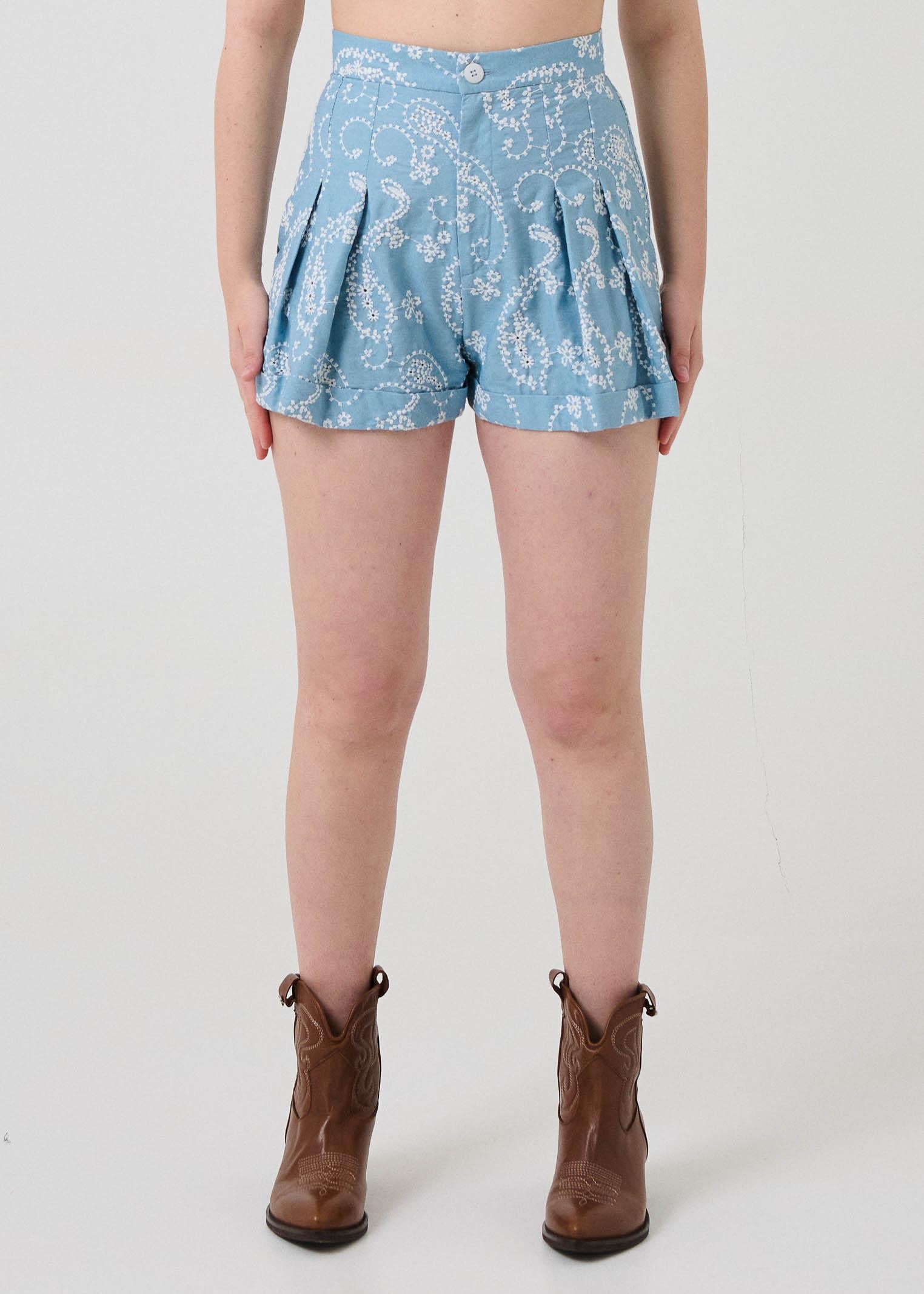 Ingrandisci