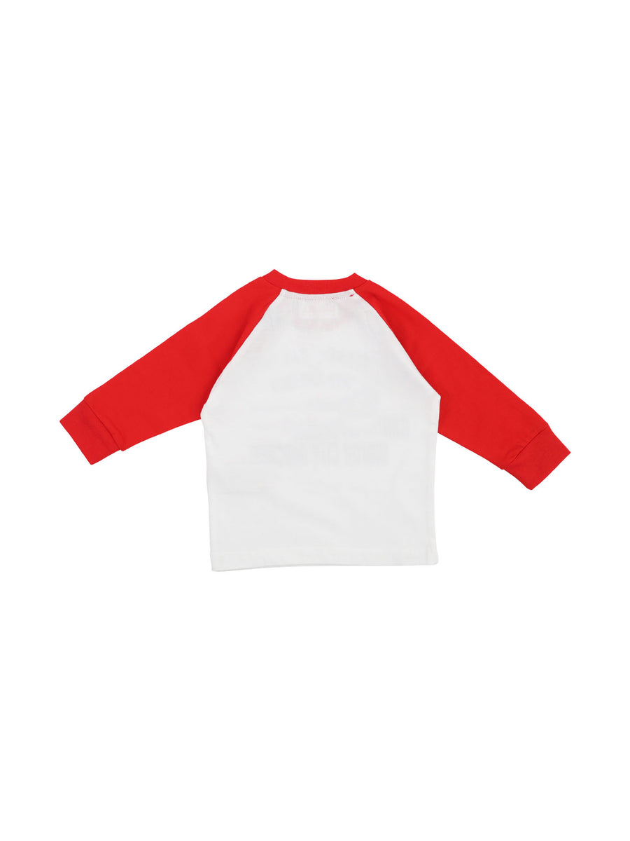 T-shirt bianca e rossa