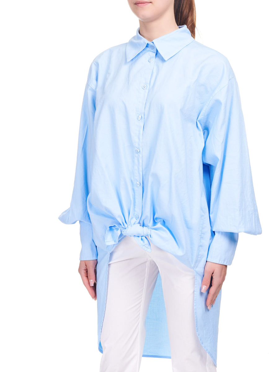 Maxi camicia azzurra asimmetrica